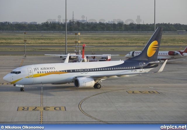 VT-JFJ, Boeing 737-800, Jet Airways