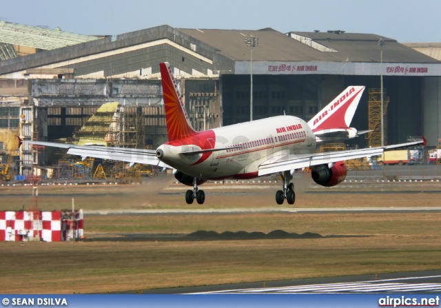 VT-SCI, Airbus A319-100, Air India