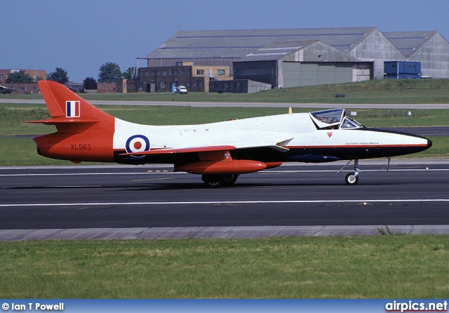 XL563, Hawker Hunter T.7, Royal Air Force