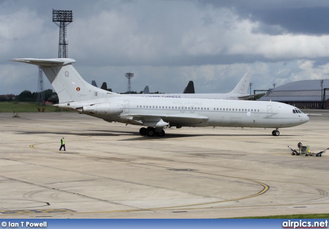 XR807, Vickers VC-10 C.1K, Royal Air Force