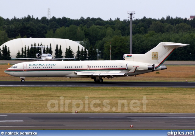 XT-BFA, Boeing 727-200Adv, Government of Burkina Faso