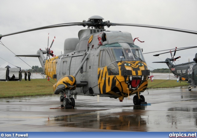 XV712, Westland WS-61 Sea King HAS.6, Royal Navy - Fleet Air Arm