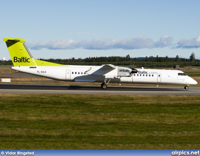 YL-BAX, De Havilland Canada DHC-8-400Q Dash 8, Air Baltic