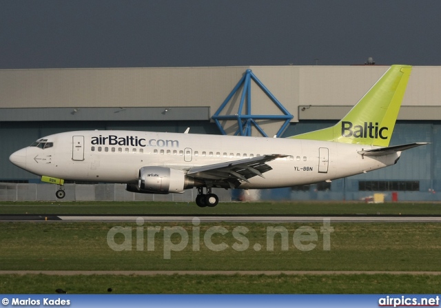 YL-BBN, Boeing 737-500, Air Baltic