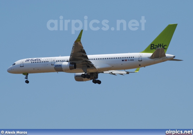 YL-BDB, Boeing 757-200, Air Baltic