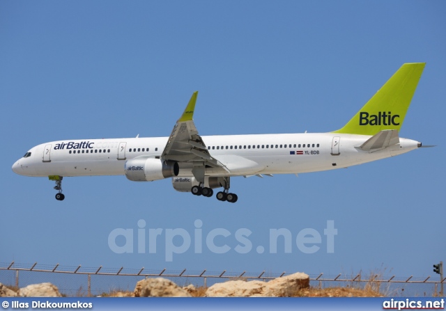 YL-BDB, Boeing 757-200, Air Baltic