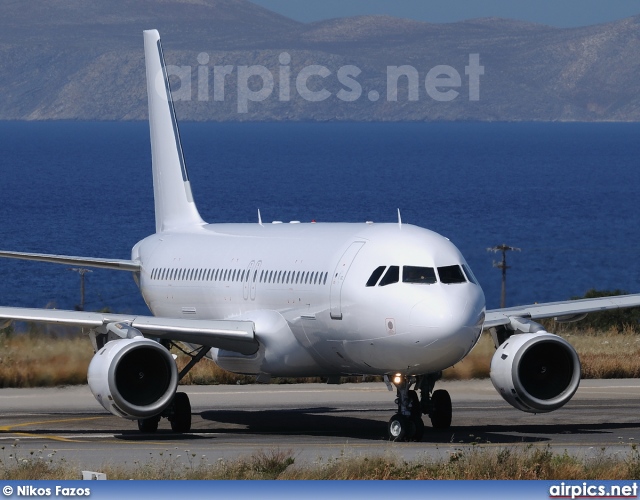 YL-LCA, Airbus A320-200, Untitled