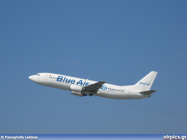 YR-BAD, Boeing 737-400, Blue Air