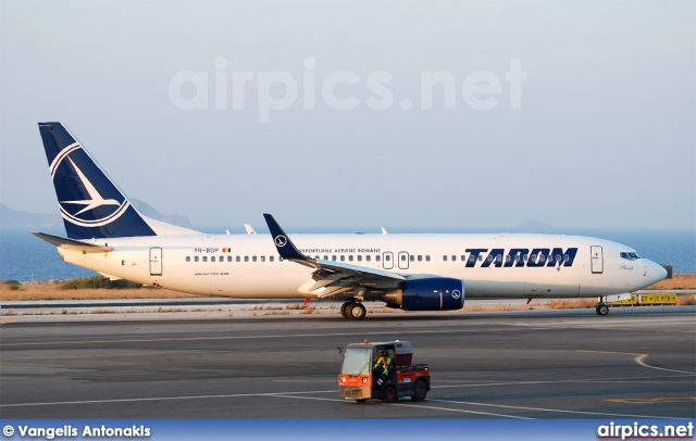 YR-BGP, Boeing 737-800, Tarom