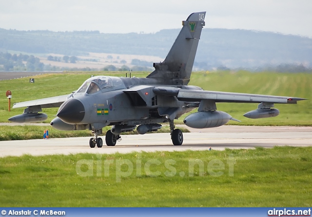 ZA551, Panavia Tornado GR.4, Royal Air Force