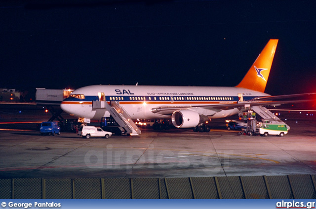 ZS-SRA, Boeing 767-200ER, South African Airways