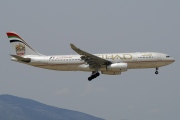 A6-EYL, Airbus A330-200, Etihad Airways