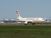 A6-EYN, Airbus A330-200, Etihad Airways