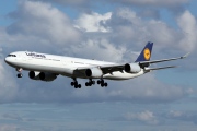 D-AIHV, Airbus A340-600, Lufthansa