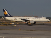 D-AIQA, Airbus A320-200, Lufthansa