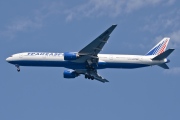 EI-UNM, Boeing 777-300, Transaero