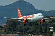 G-EZUP, Airbus A320-200, easyJet