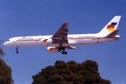 G-FCLE, Boeing 757-200, Flying Colours