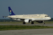 HZ-AS12, Airbus A320-200, Saudi Arabian Airlines