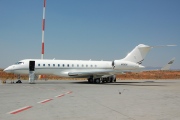 N190H, Bombardier Global Express, Private