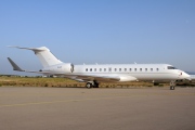 N4T, Bombardier Global Express, Private