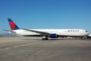 N837MH, Boeing 767-400ER, Delta Air Lines