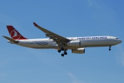 TC-JNK, Airbus A330-300, Turkish Airlines