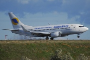UR-AAK, Boeing 737-500, Aerosvit Airlines