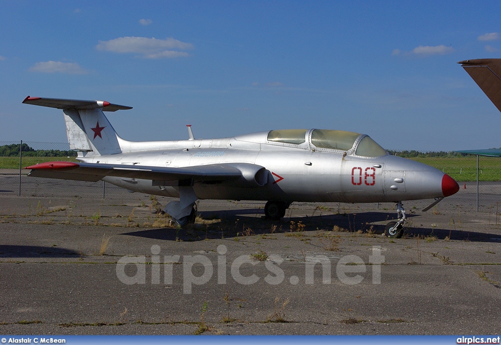 08, Aero L-29 Delfin, Russian Air Force