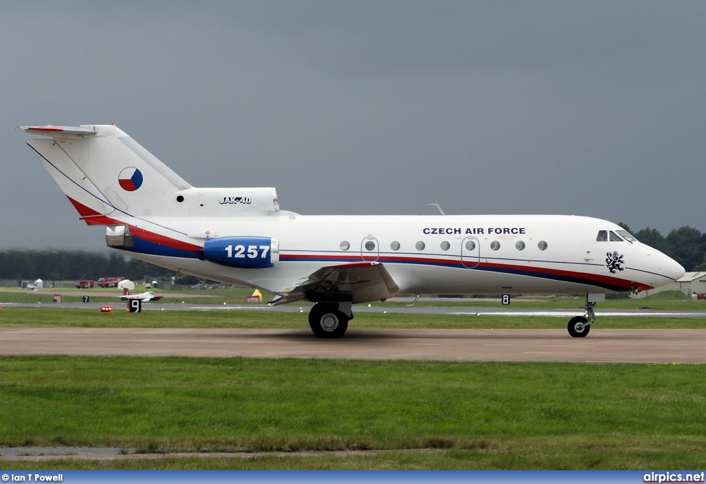 1257, Yakovlev Yak-40, Czech Air Force