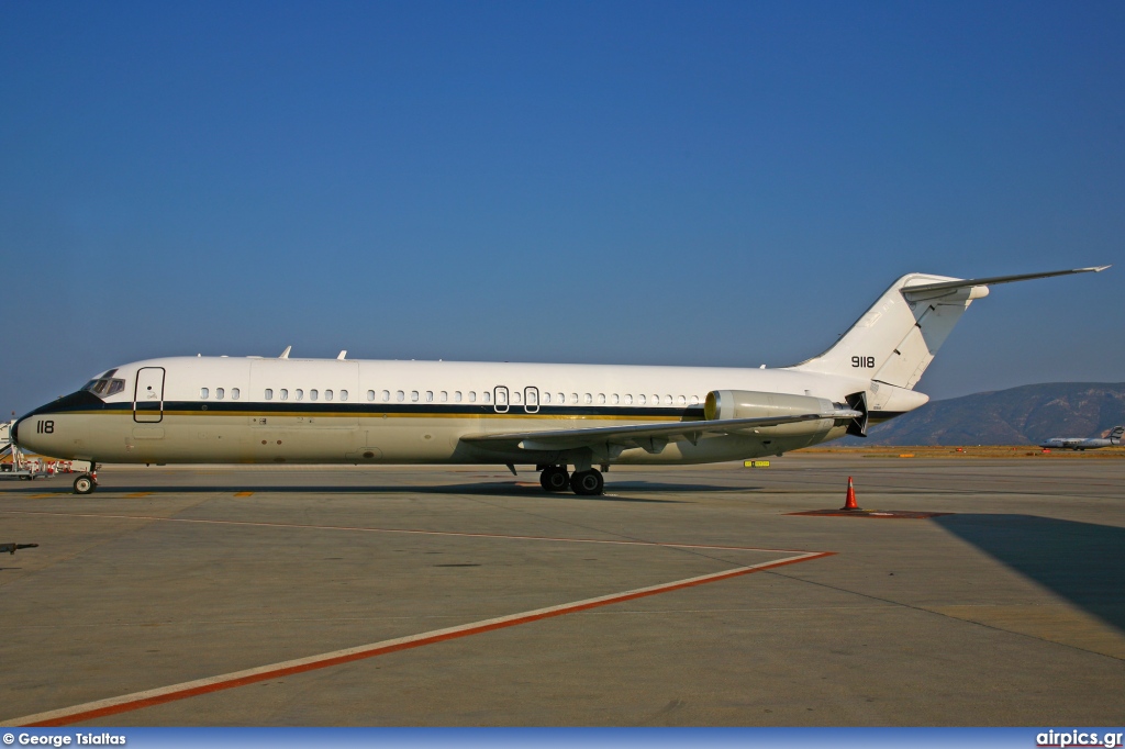 159118, McDonnell Douglas C-9B Skytrain II , United States Navy