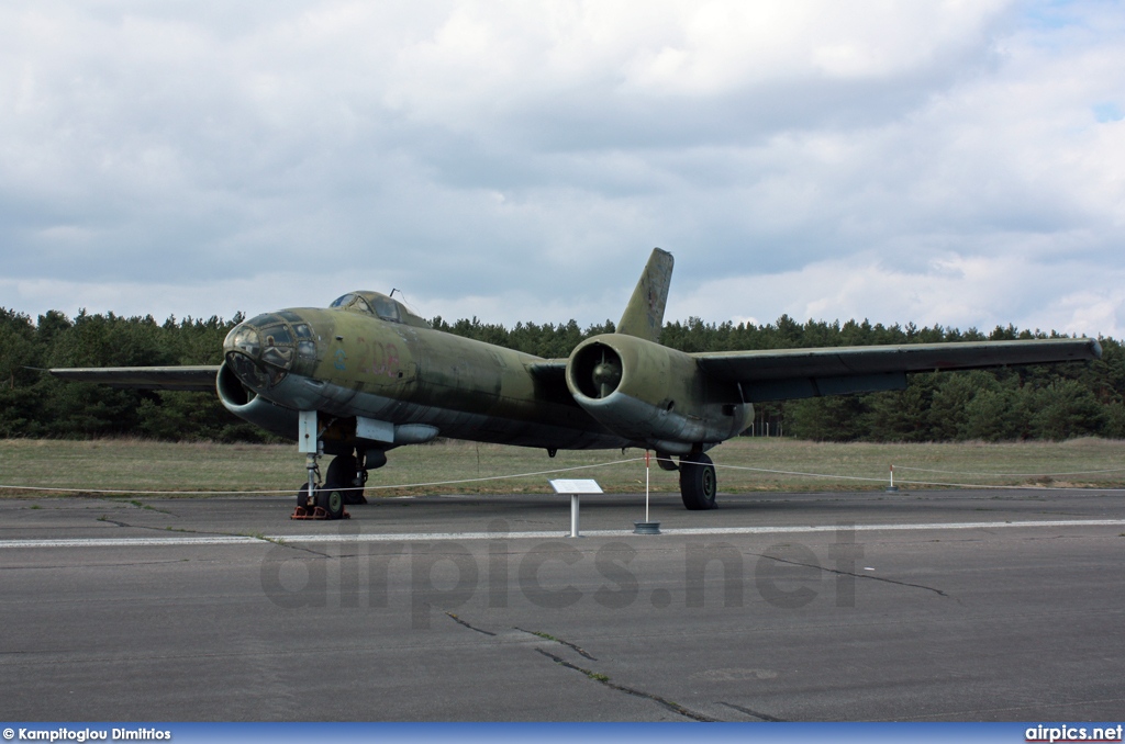 208, Ilyushin Il-28, East German Air Force