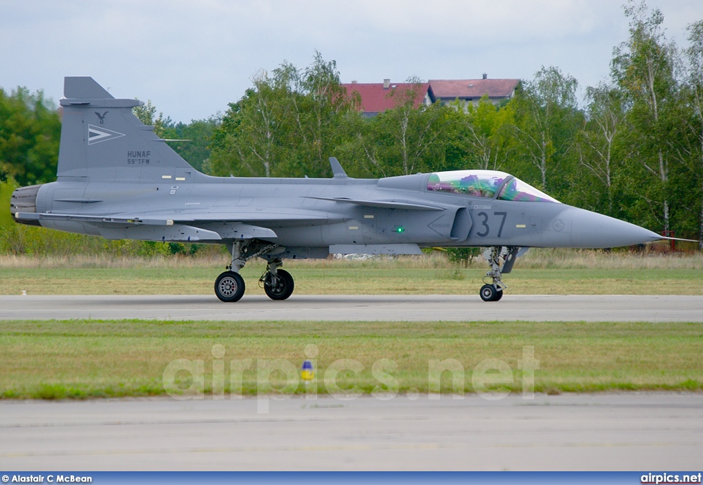 37, Saab JAS 39C Gripen, Hungarian Air Force