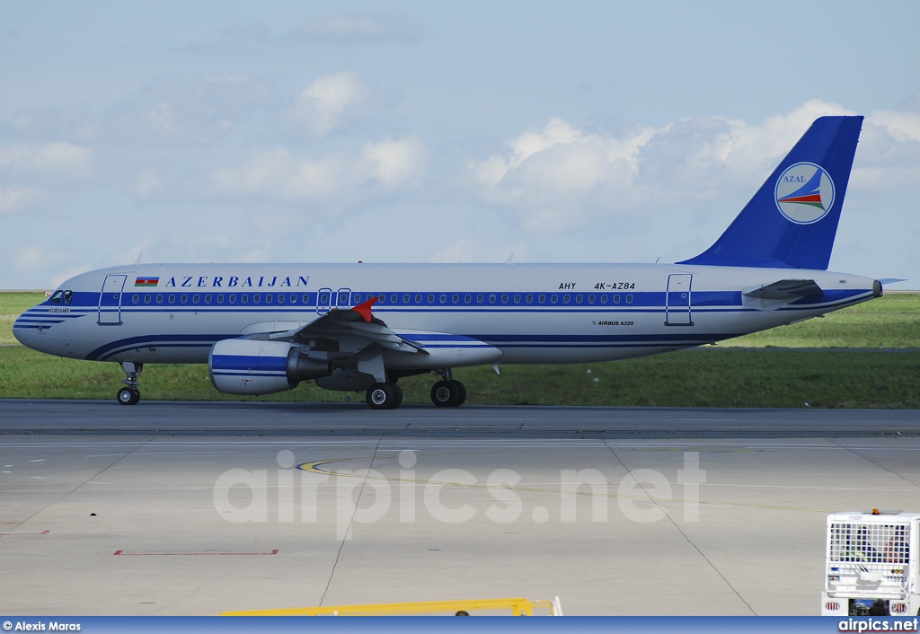 4K-AZ84, Airbus A320-200, Azerbaijan Airlines