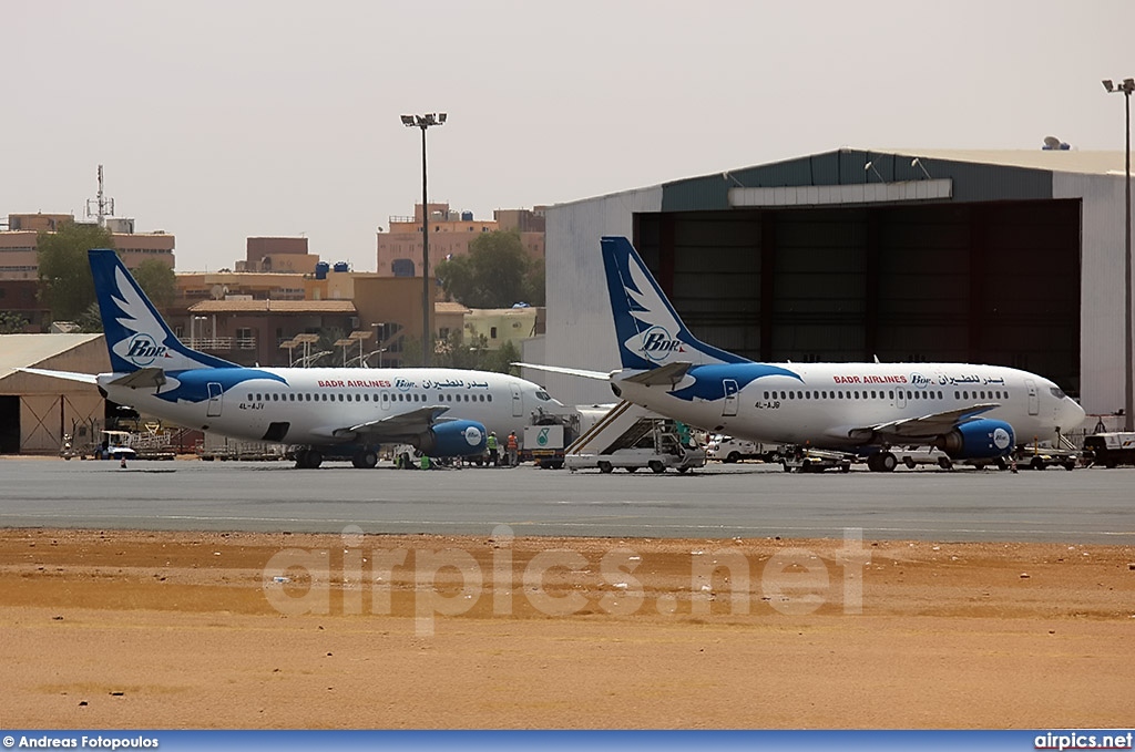 4L-AJB, Boeing 737-500, Badr Airlines