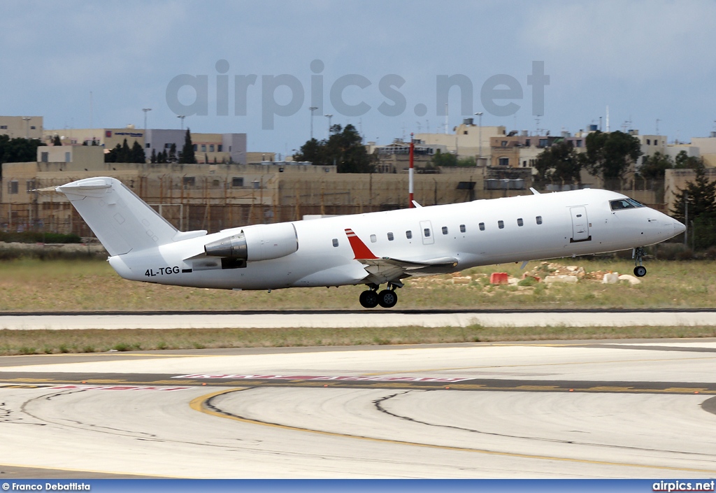 4L-TGG, Bombardier CRJ-200LR, Georgian Airways