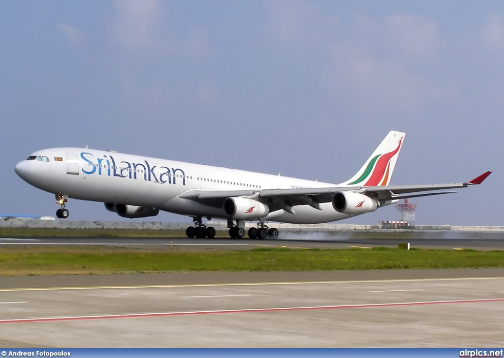 4R-ADC, Airbus A340-300, SriLankan