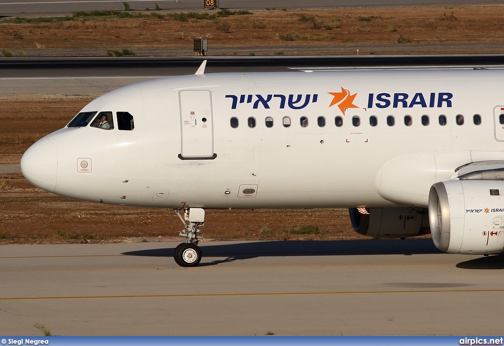 4X-ABD, Airbus A320-200, Israir