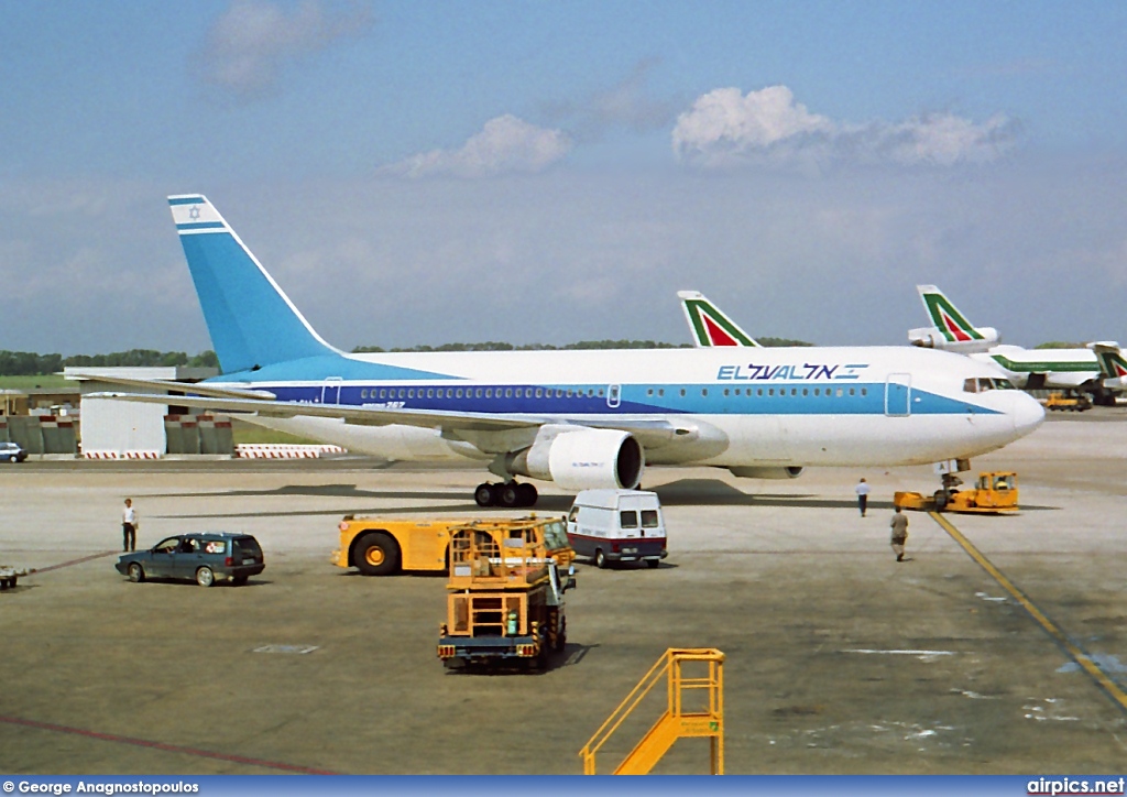 4X-EAA, Boeing 767-200, EL AL