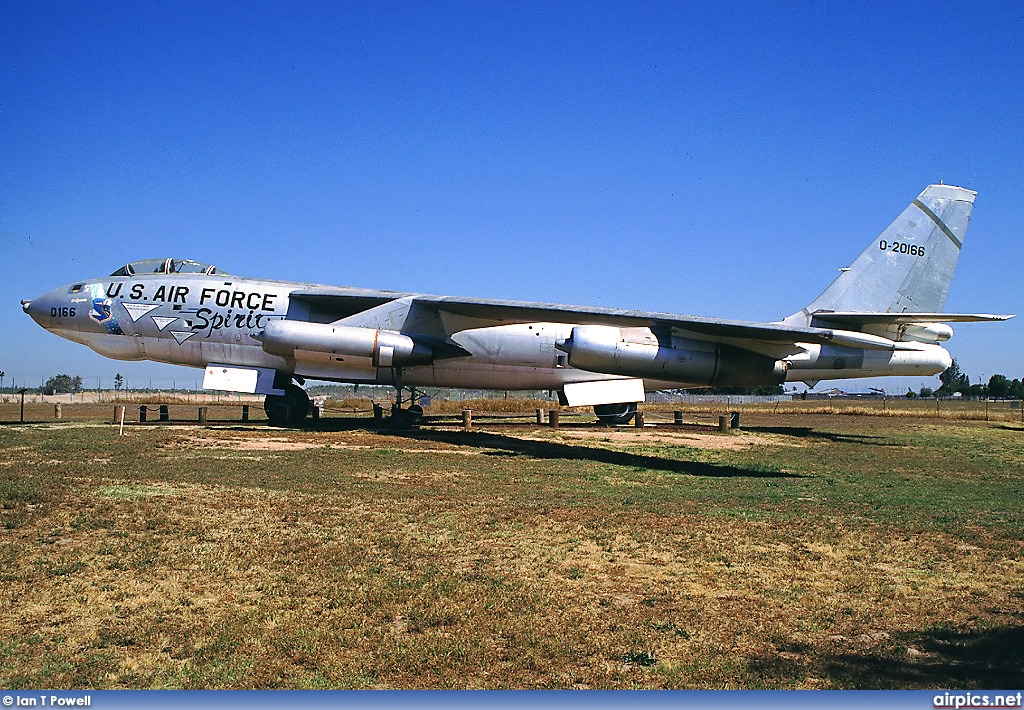 52-0166, Boeing B-47E Stratojet, United States Air Force