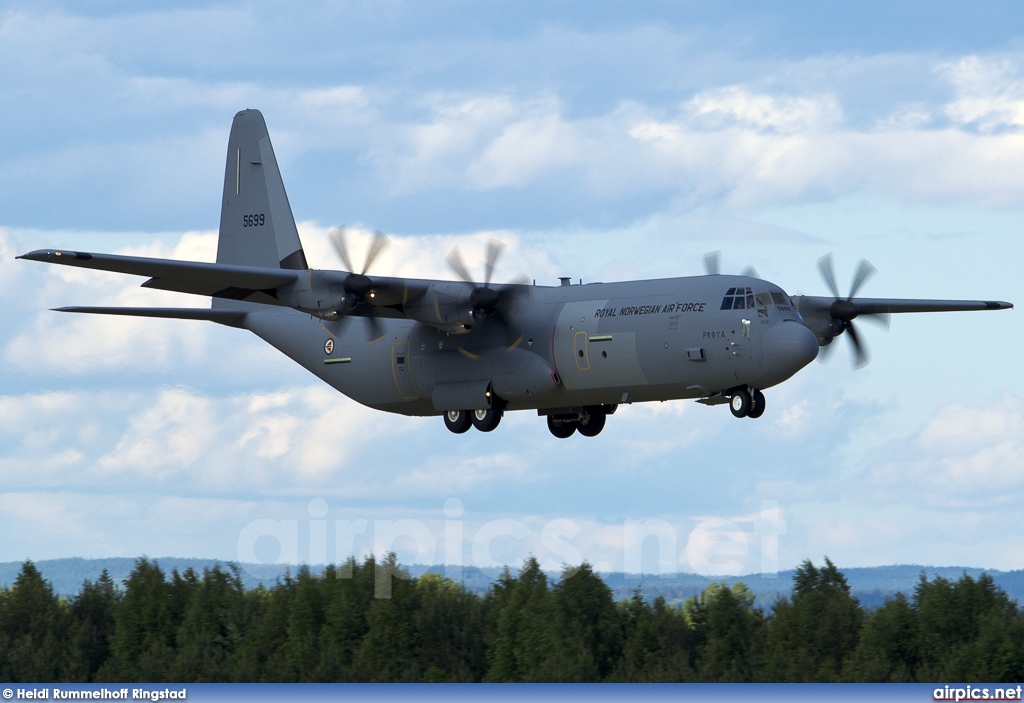 5699, Lockheed C-130J-30 Hercules, Royal Norwegian Air Force