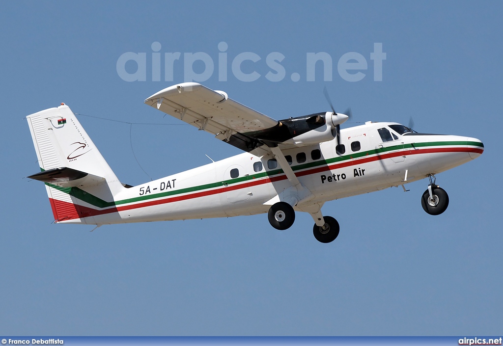 5A-DAT, De Havilland Canada DHC-6-300 Twin Otter, Petro Air