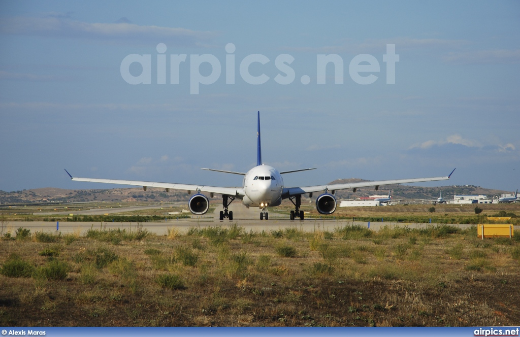 5B-DBS, Airbus A330-200, Cyprus Airways