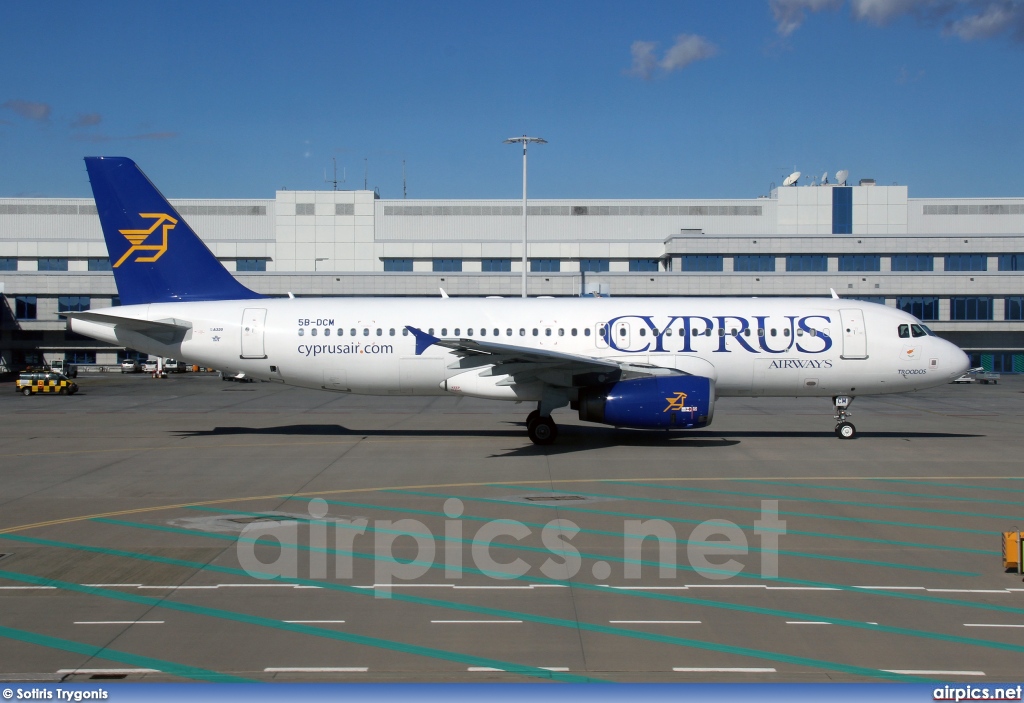 5B-DCM, Airbus A320-200, Cyprus Airways