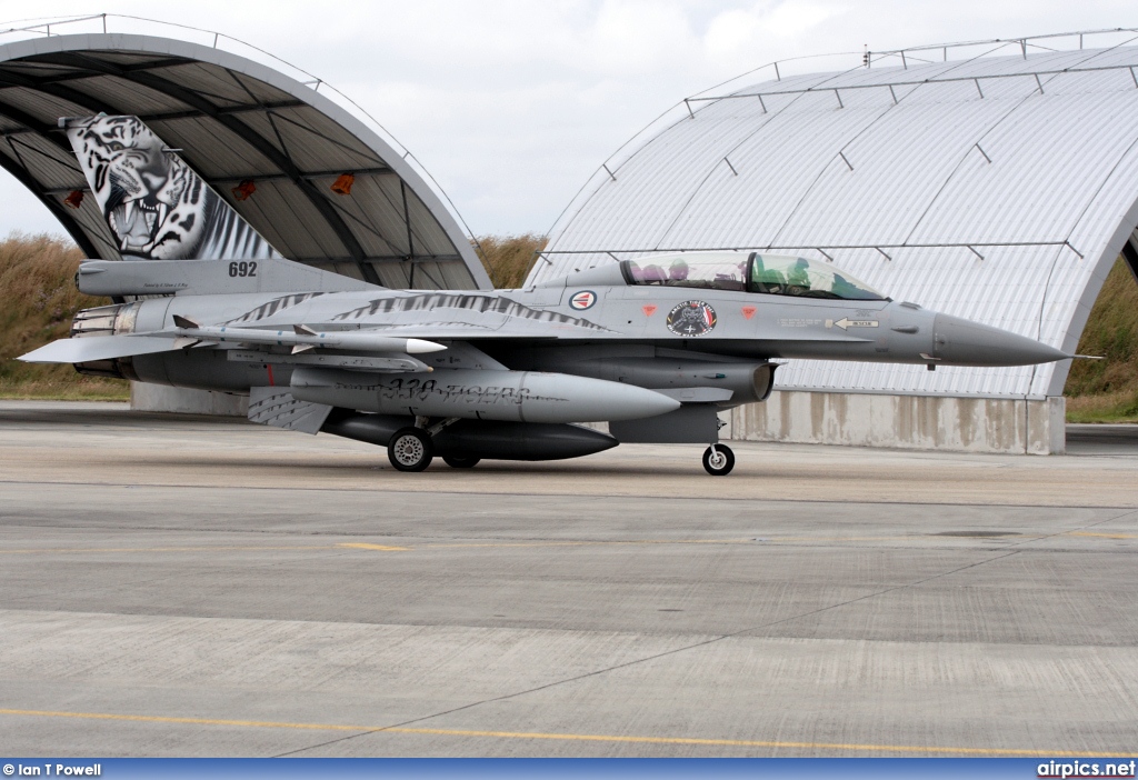 692, Lockheed F-16BM Fighting Falcon, Royal Norwegian Air Force