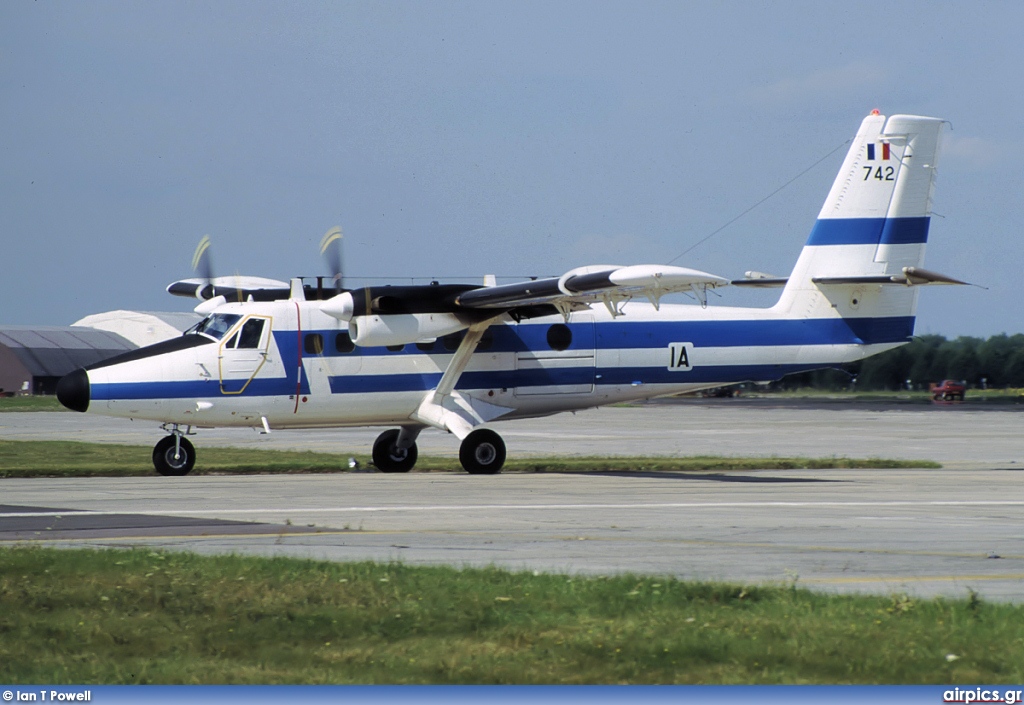 742, De Havilland Canada DHC-6-300 Twin Otter, French Air Force