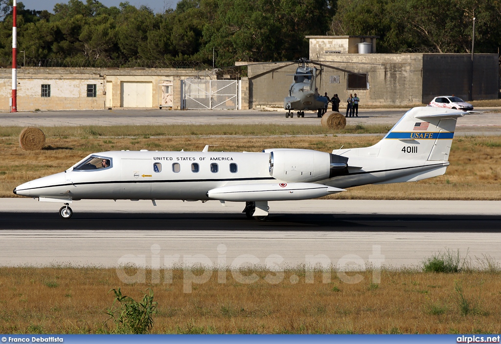 840111, Learjet C-21A, United States Air Force
