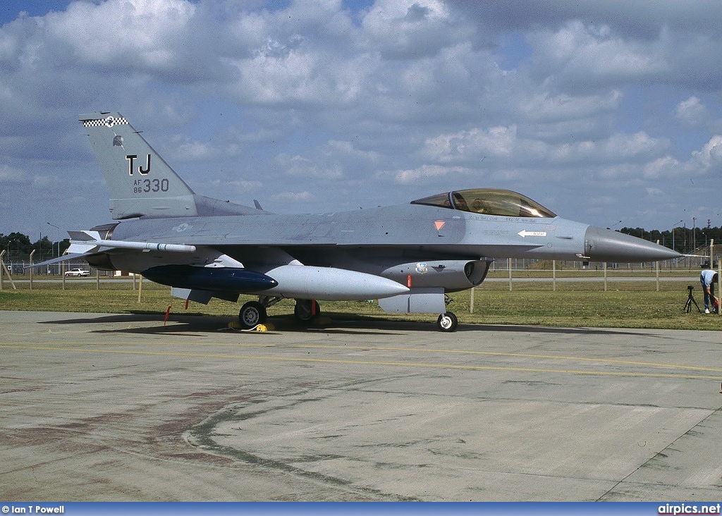 86-0330, Lockheed F-16C Fighting Falcon, United States Air Force