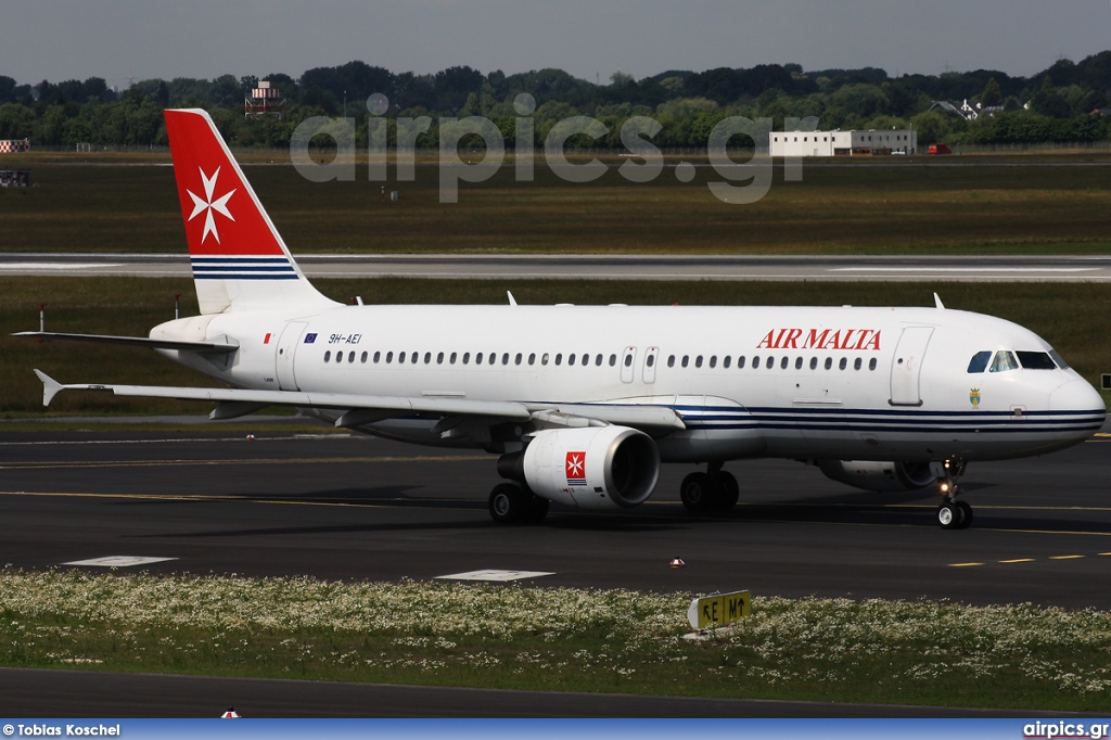 9H-AEI, Airbus A320-200, Air Malta