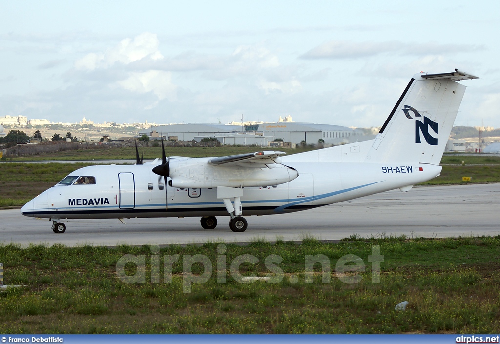 9H-AEW, De Havilland Canada DHC-8-100 Dash 8, Medavia